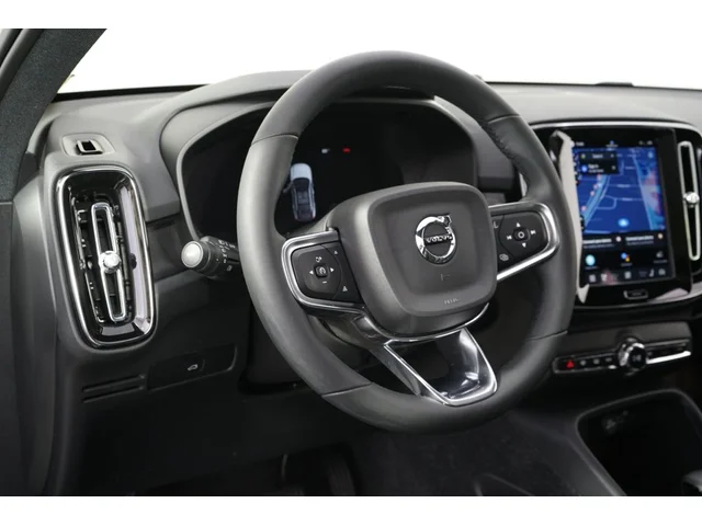SEMINUEVOS VOLVO C40 Recharge Pure Electric a Estados en autogozo