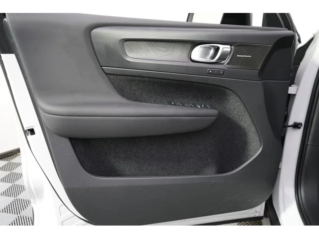 SEMINUEVOS VOLVO C40 Recharge Pure Electric a Estados en autogozo