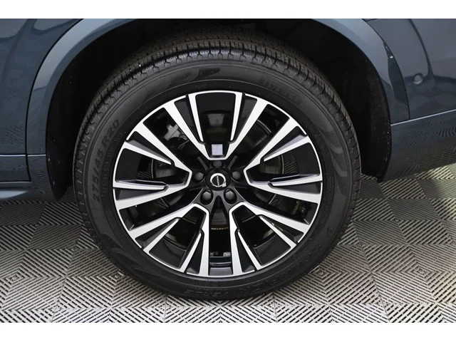 SEMINUEVOS VOLVO XC90 Recharge Plug-In Hybrid a Estados en autogozo