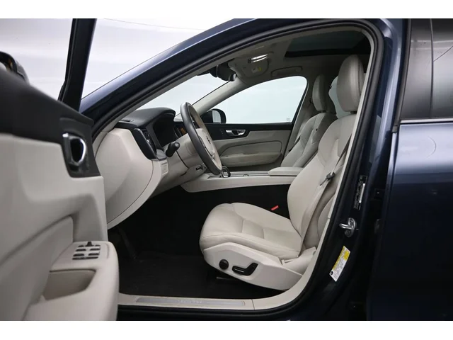 SEMINUEVOS VOLVO XC60 Recharge Plug-In Hybrid a Estados en autogozo