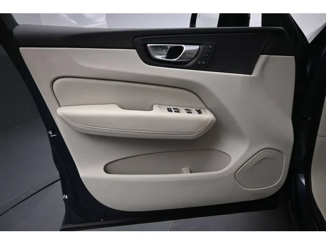 SEMINUEVOS VOLVO XC60 Recharge Plug-In Hybrid a Estados en autogozo