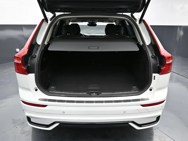 SEMINUEVOS VOLVO XC60 Recharge Plug-In Hybrid a Estados en autogozo