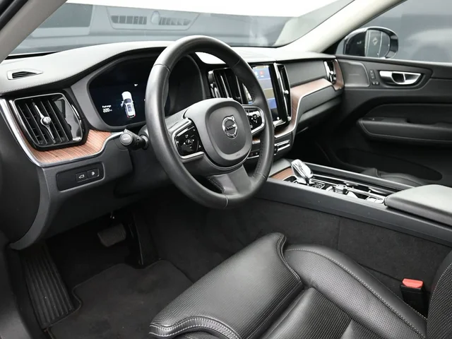 SEMINUEVOS VOLVO XC60 Recharge Plug-In Hybrid a Estados en autogozo