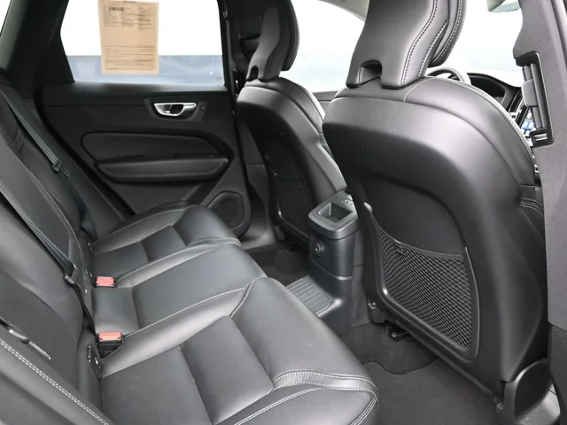SEMINUEVOS VOLVO XC60 Recharge Plug-In Hybrid a Estados en autogozo
