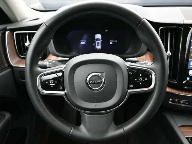 SEMINUEVOS VOLVO XC60 Recharge Plug-In Hybrid a Estados en autogozo