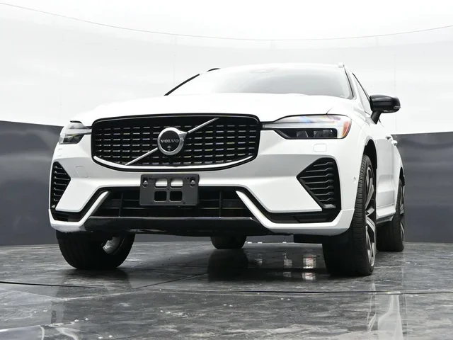 SEMINUEVOS VOLVO XC60 Recharge Plug-In Hybrid a Estados en autogozo