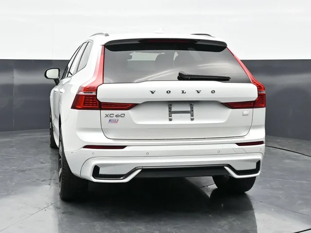 SEMINUEVOS VOLVO XC60 Recharge Plug-In Hybrid a Estados en autogozo