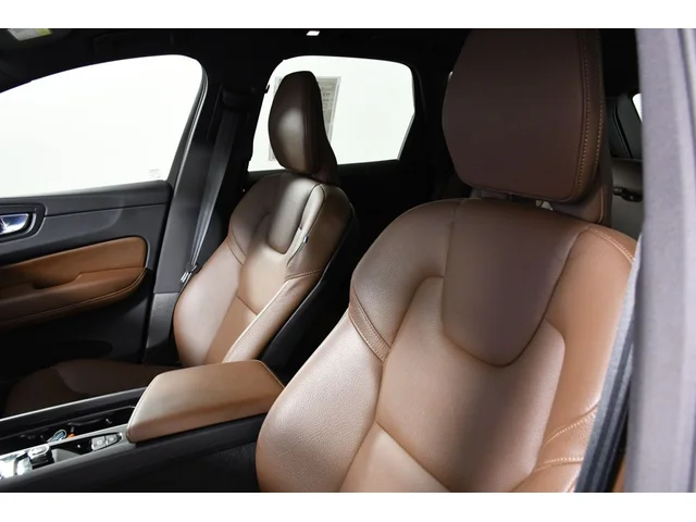 SEMINUEVOS VOLVO XC60 Recharge Plug-In Hybrid a Estados en autogozo