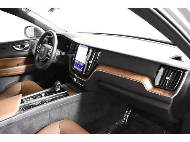 SEMINUEVOS VOLVO XC60 Recharge Plug-In Hybrid a Estados en autogozo