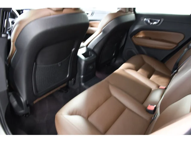 SEMINUEVOS VOLVO XC60 Recharge Plug-In Hybrid a Estados en autogozo