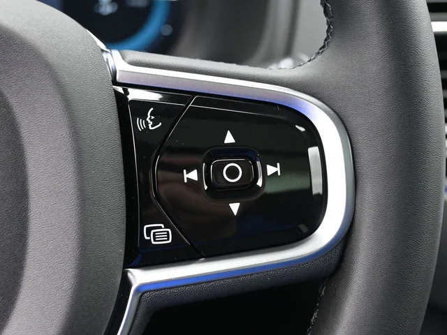 Nuevos VOLVO XC90 PLUG-IN HYBRID à Estados chez autogozo