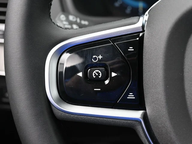 Nuevos VOLVO XC90 PLUG-IN HYBRID à Estados chez autogozo