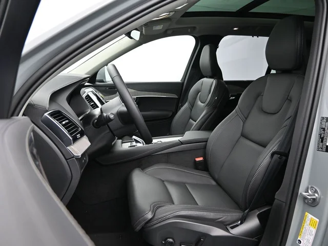 Nuevos VOLVO XC90 PLUG-IN HYBRID à Estados chez autogozo