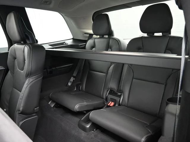 Nuevos VOLVO XC90 PLUG-IN HYBRID à Estados chez autogozo