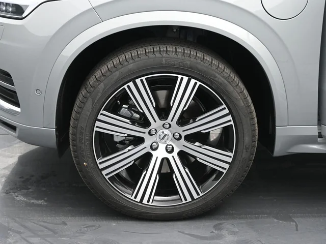 Nuevos VOLVO XC90 PLUG-IN HYBRID à Estados chez autogozo