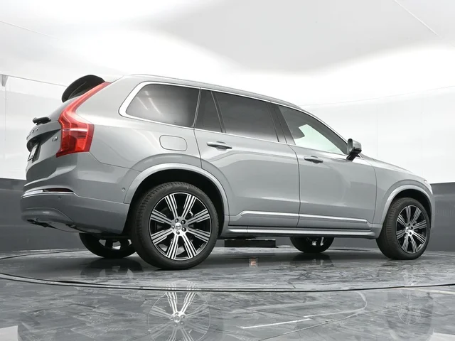 Nuevos VOLVO XC90 PLUG-IN HYBRID à Estados chez autogozo
