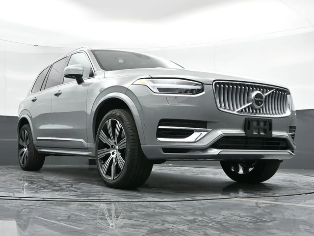Nuevos VOLVO XC90 PLUG-IN HYBRID à Estados chez autogozo