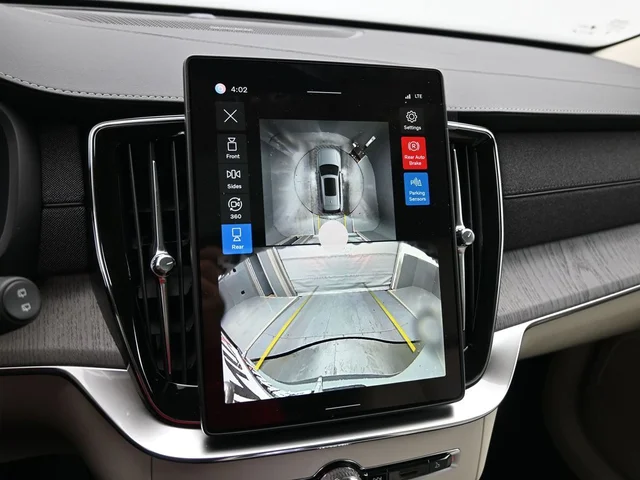 Nuevos VOLVO XC90 PLUG-IN HYBRID à Estados chez autogozo