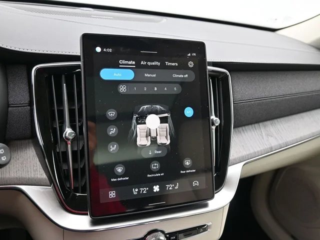 Nuevos VOLVO XC90 PLUG-IN HYBRID à Estados chez autogozo