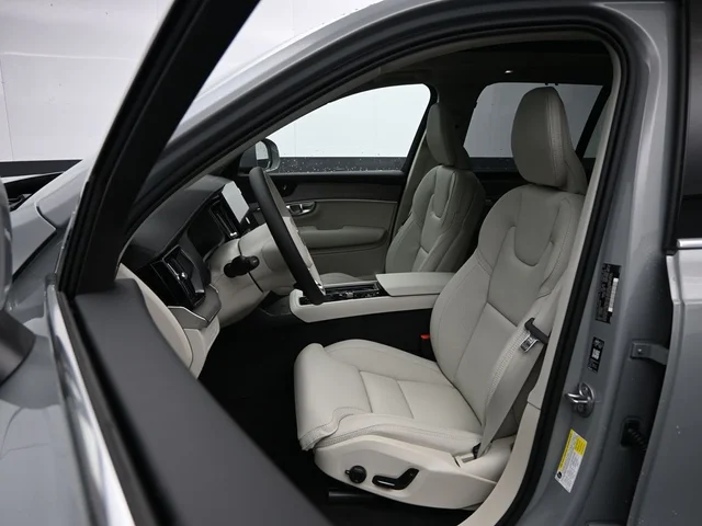 Nuevos VOLVO XC90 PLUG-IN HYBRID à Estados chez autogozo