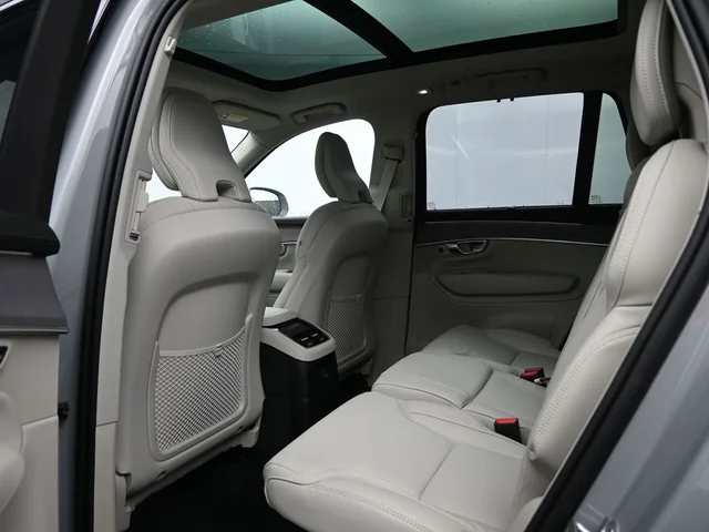 Nuevos VOLVO XC90 PLUG-IN HYBRID à Estados chez autogozo