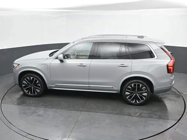 Nuevos VOLVO XC90 PLUG-IN HYBRID à Estados chez autogozo