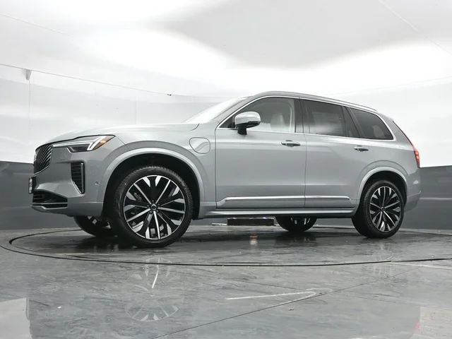 Nuevos VOLVO XC90 PLUG-IN HYBRID à Estados chez autogozo