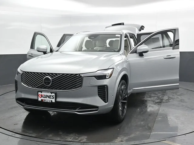 Nuevos VOLVO XC90 PLUG-IN HYBRID à Estados chez autogozo