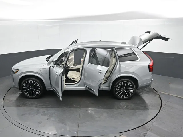 Nuevos VOLVO XC90 PLUG-IN HYBRID à Estados chez autogozo