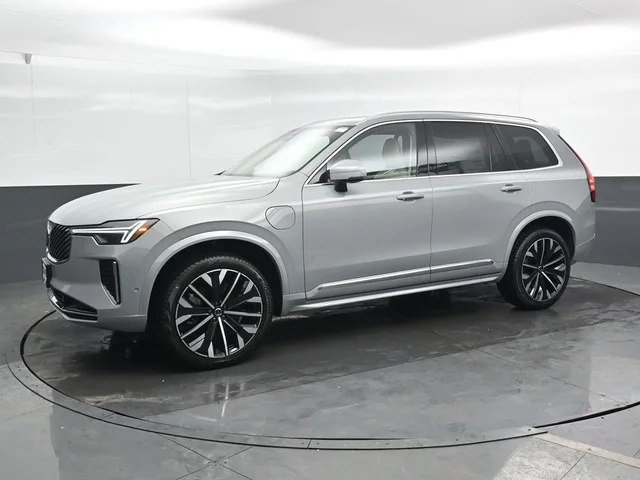 Nuevos VOLVO XC90 PLUG-IN HYBRID à Estados chez autogozo