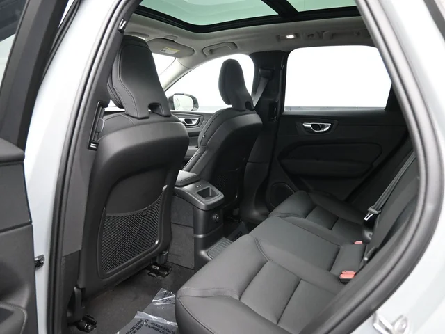 Nuevos VOLVO XC60 PLUG-IN HYBRID à Estados chez autogozo