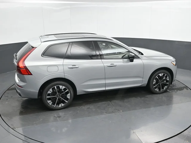 Nuevos VOLVO XC60 PLUG-IN HYBRID à Estados chez autogozo