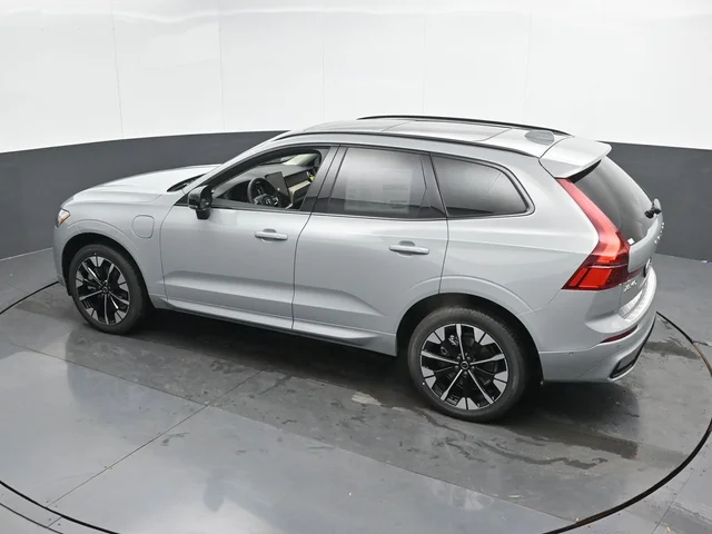 Nuevos VOLVO XC60 PLUG-IN HYBRID à Estados chez autogozo