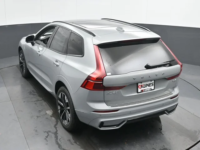 Nuevos VOLVO XC60 PLUG-IN HYBRID à Estados chez autogozo