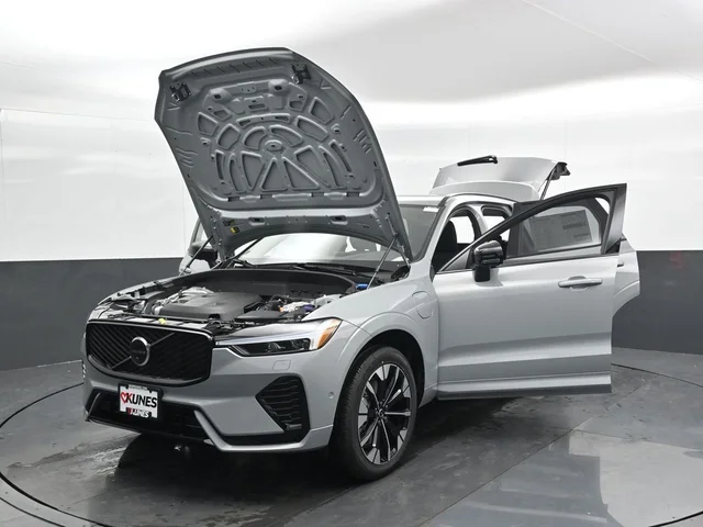 Nuevos VOLVO XC60 PLUG-IN HYBRID à Estados chez autogozo