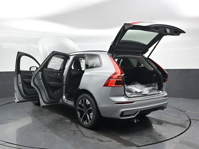 Nuevos VOLVO XC60 PLUG-IN HYBRID à Estados chez autogozo