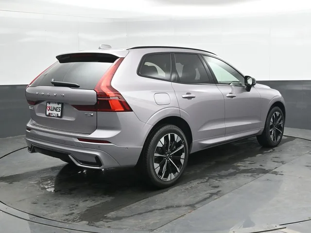 Nuevos VOLVO XC60 PLUG-IN HYBRID à Estados chez autogozo