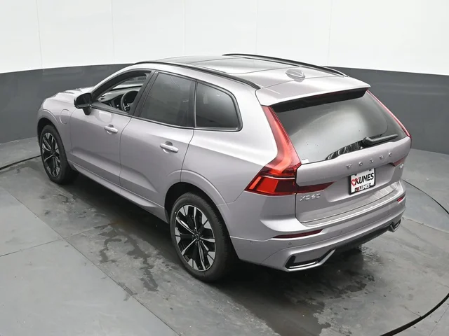 Nuevos VOLVO XC60 PLUG-IN HYBRID à Estados chez autogozo