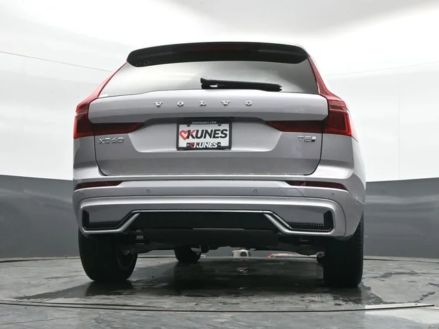 Nuevos VOLVO XC60 PLUG-IN HYBRID à Estados chez autogozo