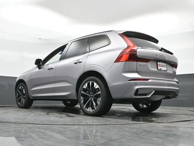 Nuevos VOLVO XC60 PLUG-IN HYBRID à Estados chez autogozo