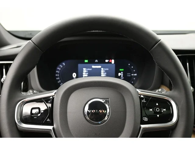 Nuevos VOLVO XC60 PLUG-IN HYBRID à Estados chez autogozo