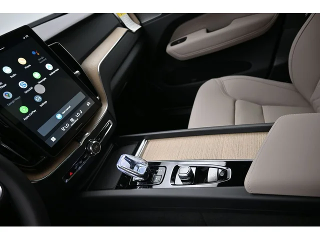 Nuevos VOLVO XC60 PLUG-IN HYBRID à Estados chez autogozo