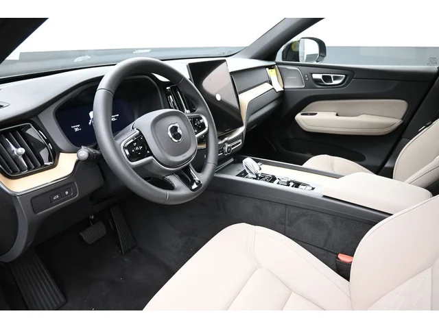 Nuevos VOLVO XC60 PLUG-IN HYBRID à Estados chez autogozo