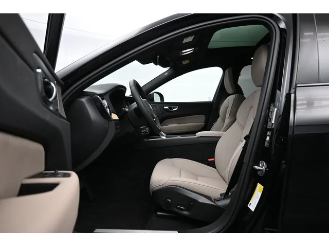 Nuevos VOLVO XC60 PLUG-IN HYBRID à Estados chez autogozo