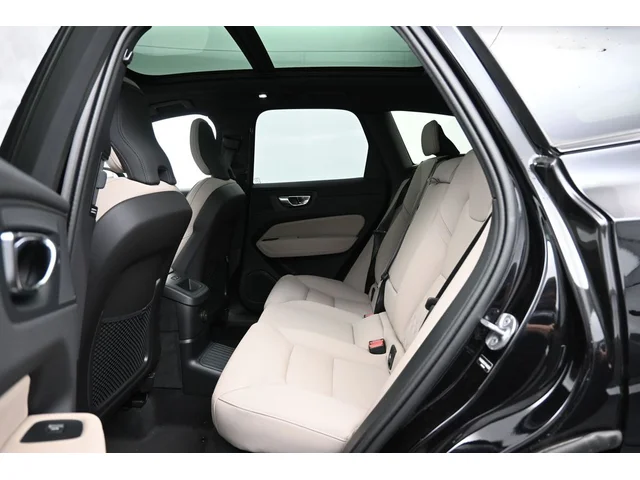 Nuevos VOLVO XC60 PLUG-IN HYBRID à Estados chez autogozo