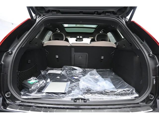 Nuevos VOLVO XC60 PLUG-IN HYBRID à Estados chez autogozo