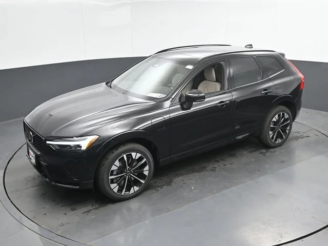 Nuevos VOLVO XC60 PLUG-IN HYBRID à Estados chez autogozo