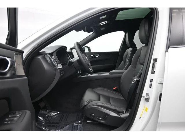 Nuevos VOLVO XC60 PLUG-IN HYBRID à Estados chez autogozo