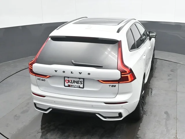 Nuevos VOLVO XC60 PLUG-IN HYBRID à Estados chez autogozo