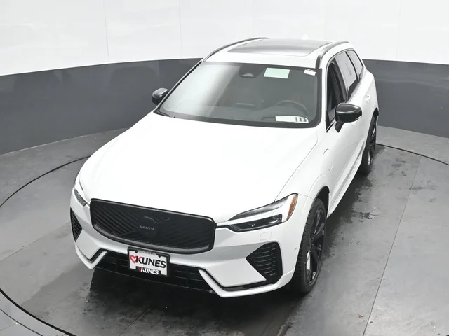 Nuevos VOLVO XC60 PLUG-IN HYBRID à Estados chez autogozo